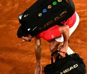 壹号娱乐-包含德约科维奇迎来十二赛季高光表现，西班牙队球迷沸腾！的词条