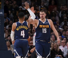 壹号娱乐-NBA季后赛官宣日走向成谜,新奥尔良鹈鹕防线松动,值得警惕,年轻球员获得机会的简单介绍