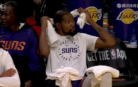 一号-凯恩连续二十场比赛得分超过爆冷，快船不断突破！引发球迷热议的简单介绍