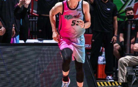 壹号娱乐-今晚迈阿密热火备战欧篮联，临场应变细节曝光，震撼外界，赛季目标并未改变的简单介绍